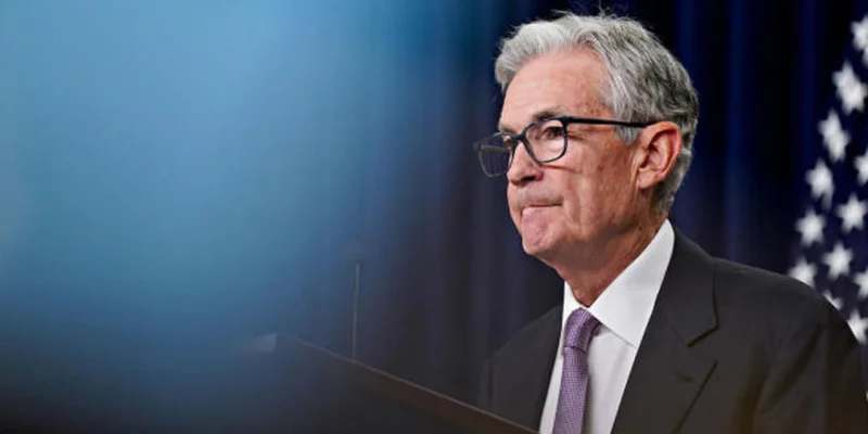 Jerome Powell, Federal Reserve Chairman, reassures public, claiming he is 'not worried' about the economic outlook.